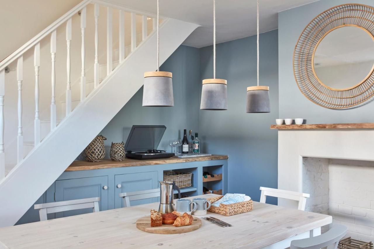 A Cool Coastal Retreat On Kingsdown Beach - The White House Villa Deal Kültér fotó