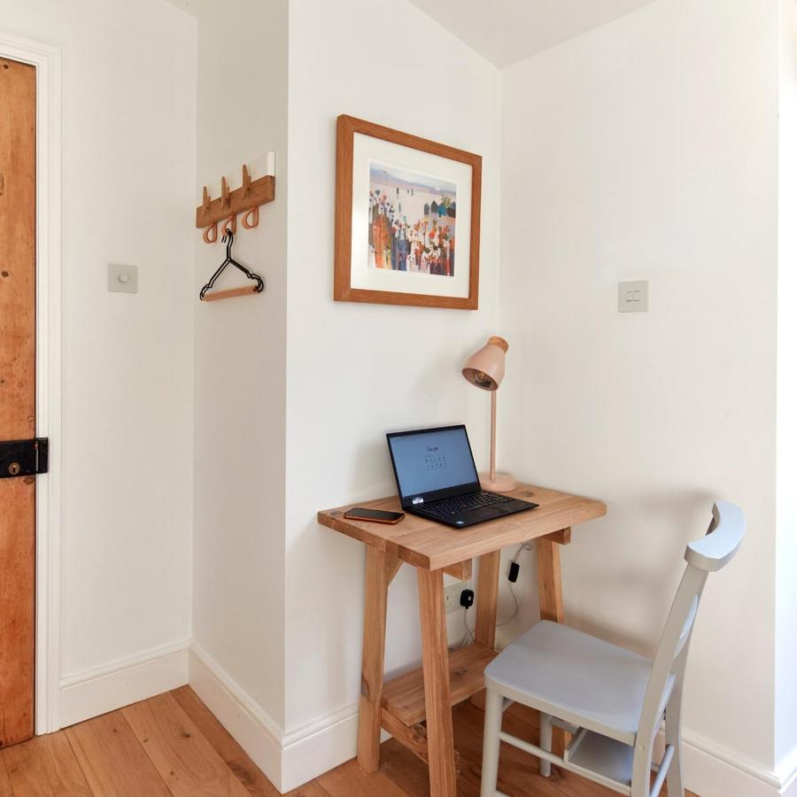 A Cool Coastal Retreat On Kingsdown Beach - The White House Villa Deal Kültér fotó