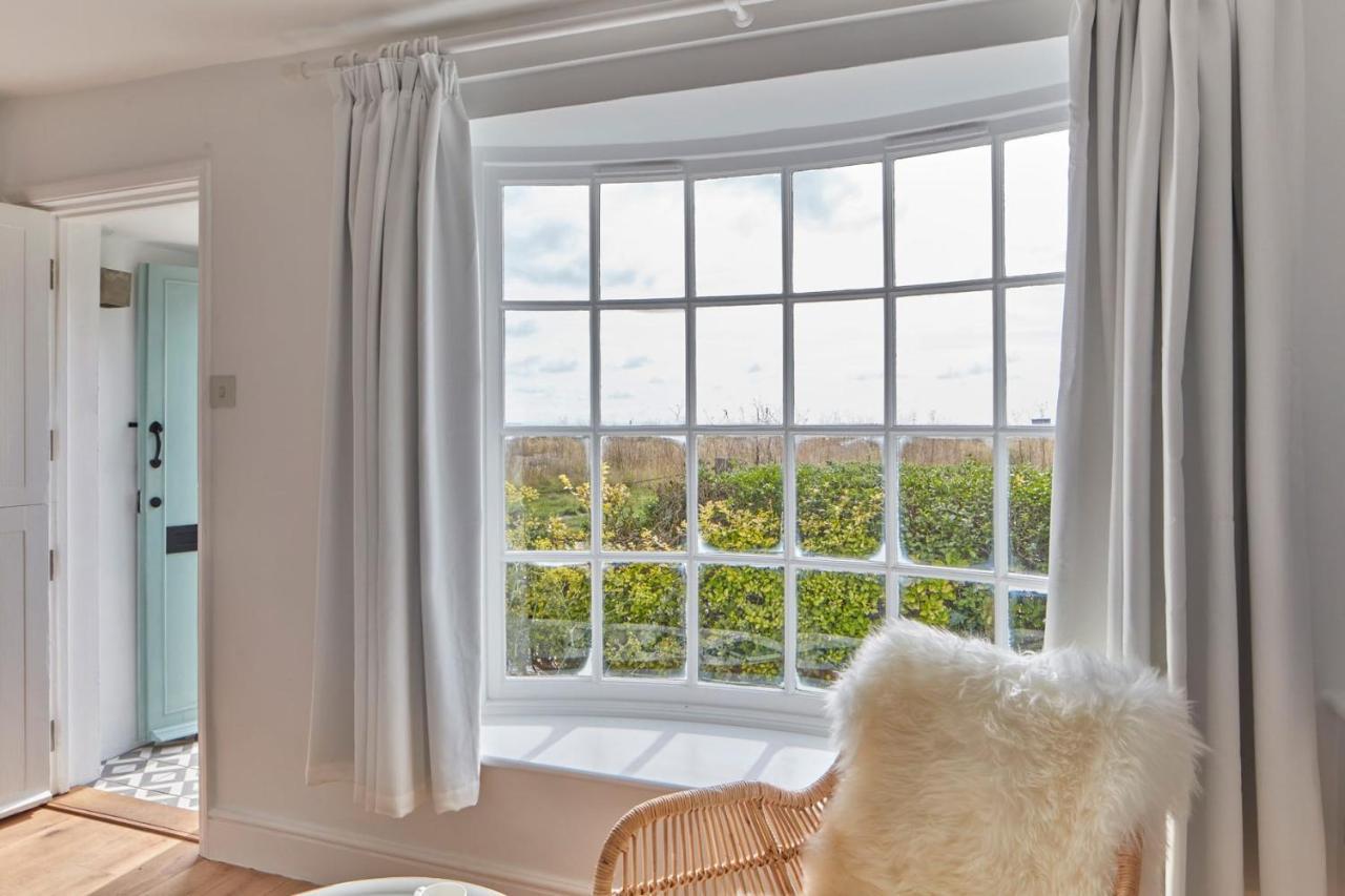 A Cool Coastal Retreat On Kingsdown Beach - The White House Villa Deal Kültér fotó